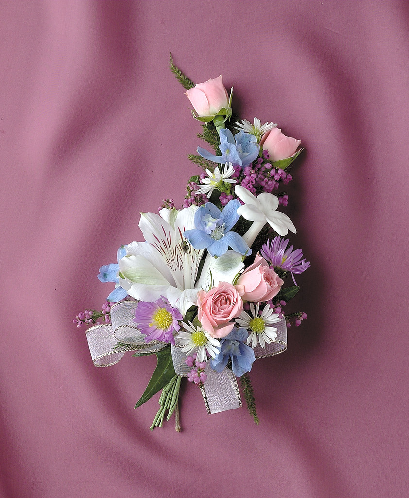 Cotton-Candy Corsage